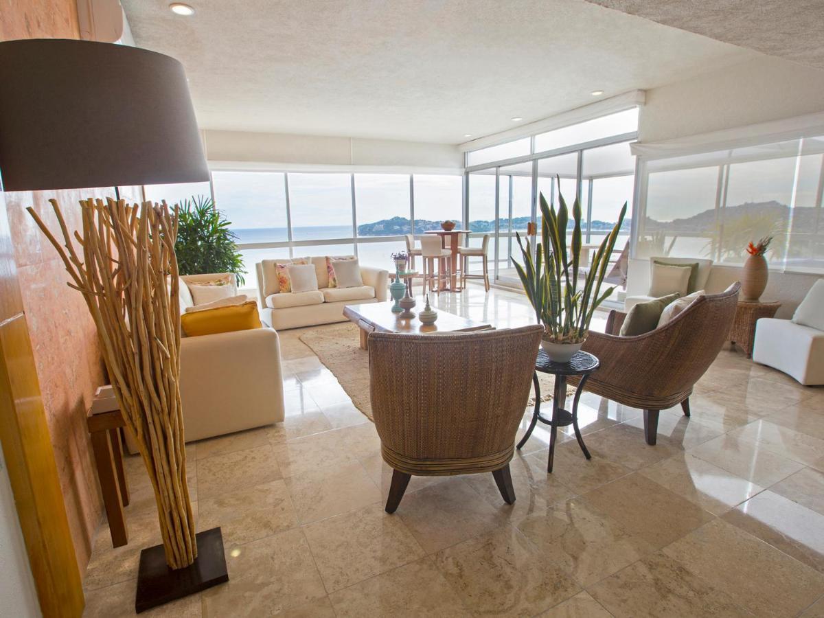 Hs Hotsson Hotel Acapulco Exterior foto A living room in a condominium